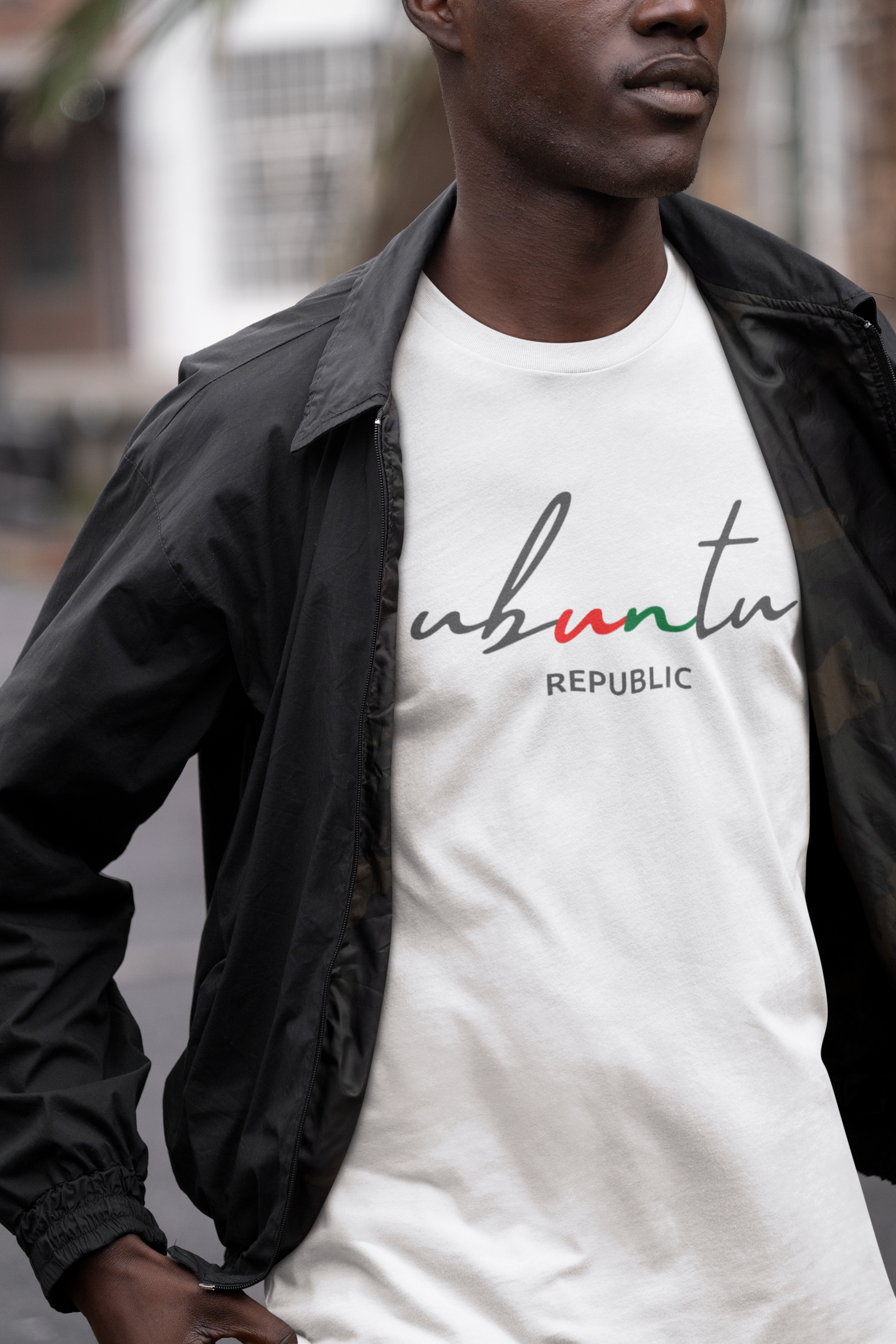 SIGNATURE TEE